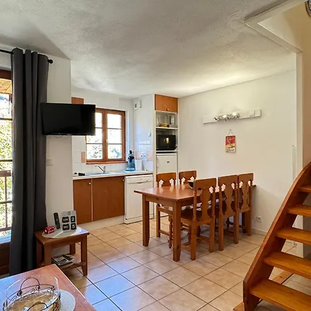Appartement T2 Bis 40m2 5p. Vue. Balcon. Parking. Piscine Ete. Cauterets