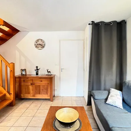 Apartment T2 Bis 40m2 5p. Vue. Balcon. Parking. Piscine Ete.
