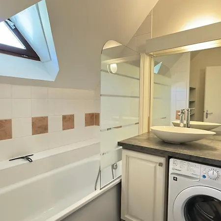 T2 Bis 40m2 5p. Vue. Balcon. Parking. Piscine Ete. * Cauterets